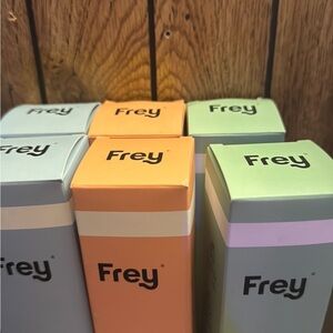 Frey pastel boxed set in mint, peach, and pale blue lot of 23